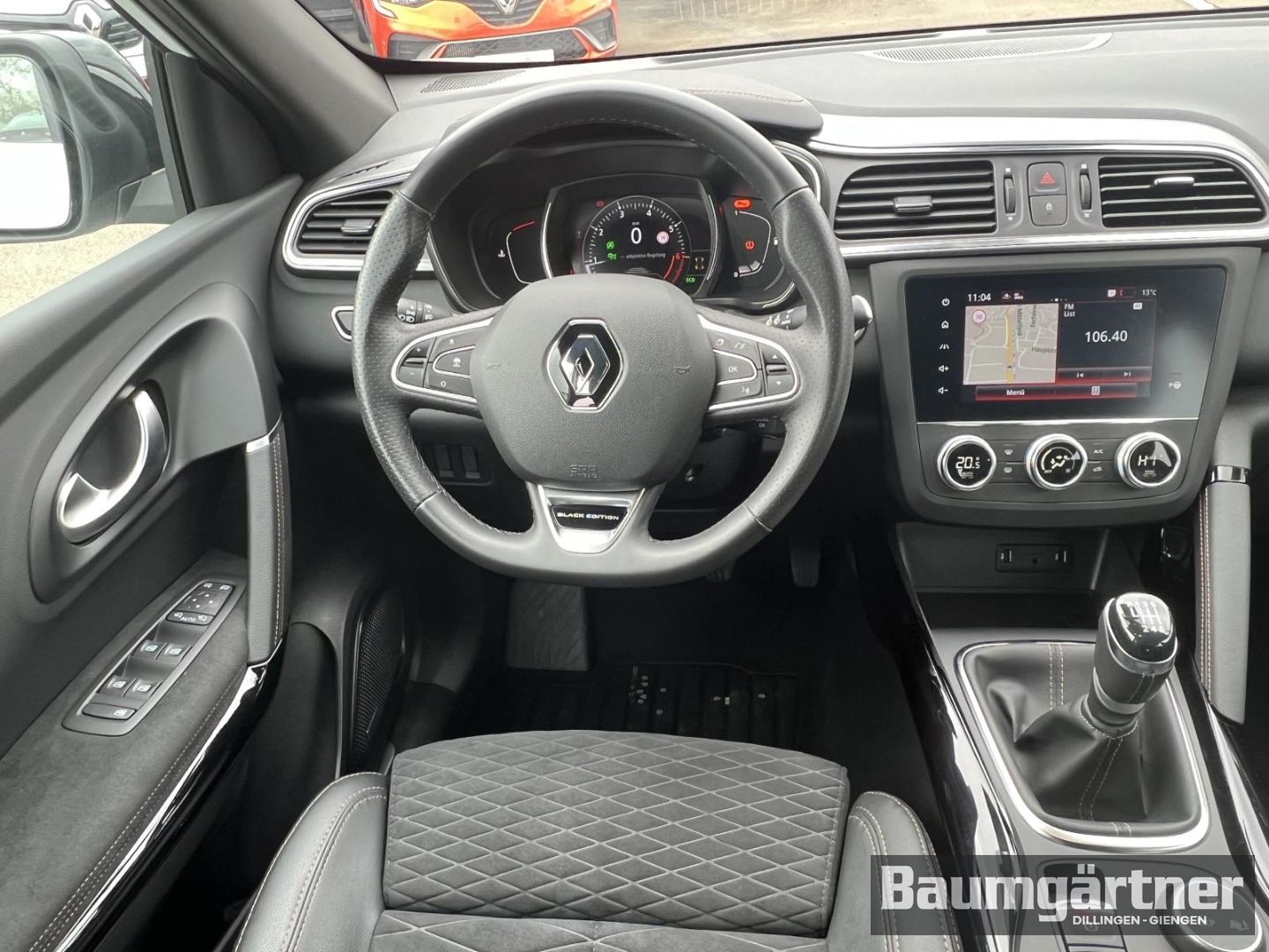 Fahrzeugabbildung Renault Kadjar Black Edition TCe 140 Klima/PDC/Kamera