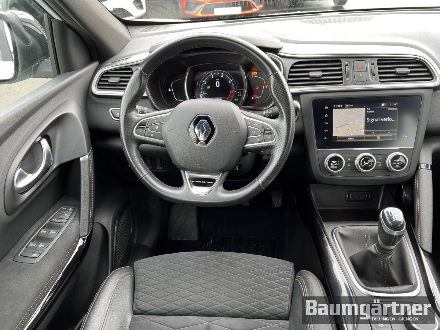 Fahrzeugabbildung Renault Kadjar Black Edition TCe 140 Klima/PDC/Kamera