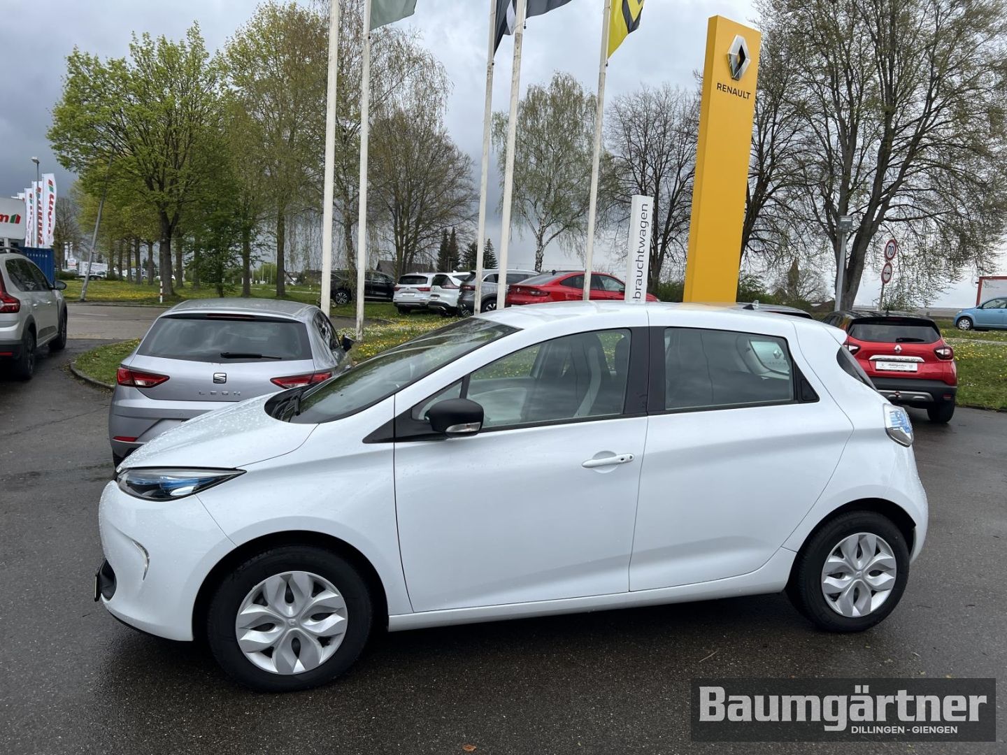 Fahrzeugabbildung Renault ZOE Life Z.E. 40 inkl. Batterie Klima/R-Link/PDC