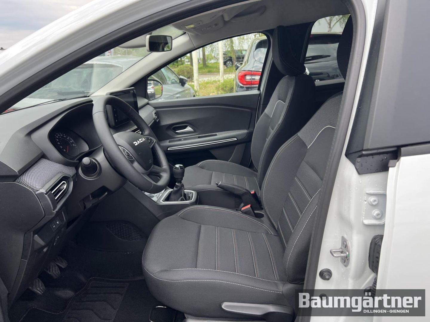 Fahrzeugabbildung Dacia Jogger Extreme TCe 100 ECO-G 7-Sitzer PDC Kamera