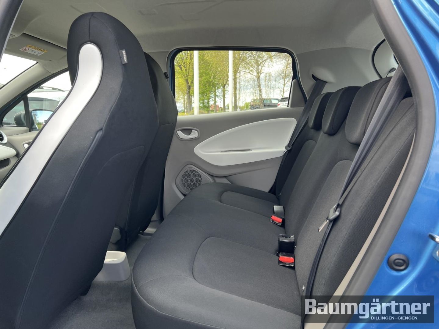 Fahrzeugabbildung Renault ZOE Life Z.E. 22 kWh zzgl. Batteriemiete Klima