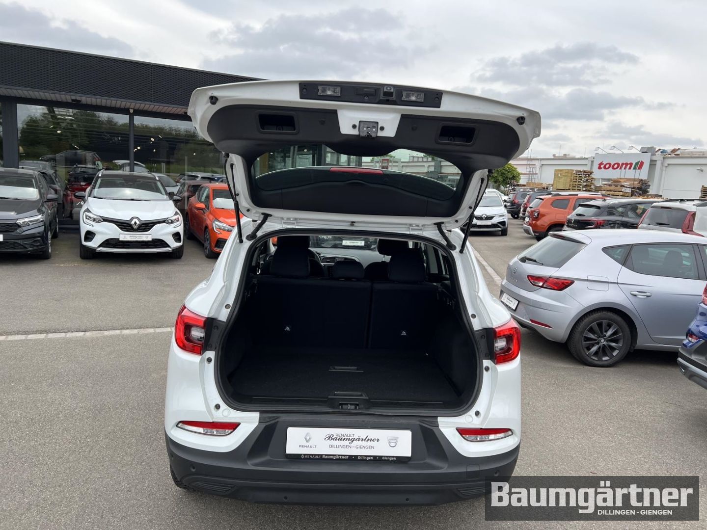Fahrzeugabbildung Renault Kadjar Equilibre TCe 140 R-Link/PDC/Kamera/GJR
