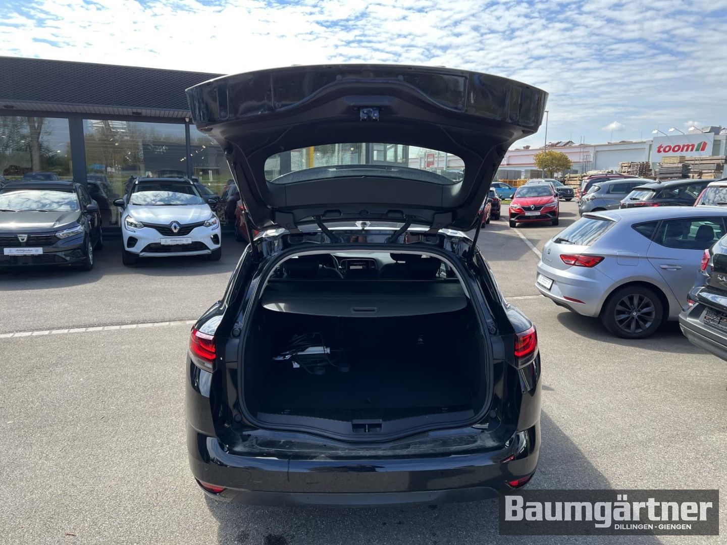 Fahrzeugabbildung Renault Megane Grandtour Zen E-Tech Plug-in Hybrid 160