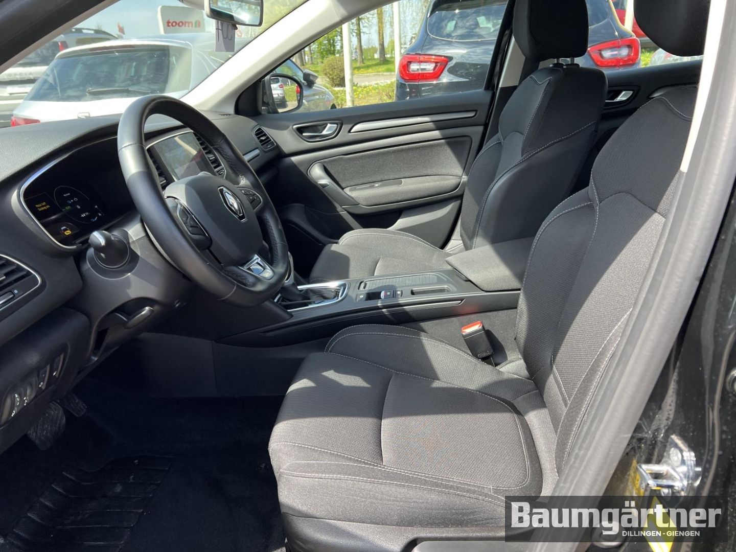Fahrzeugabbildung Renault Megane Grandtour Zen E-Tech Plug-in Hybrid 160