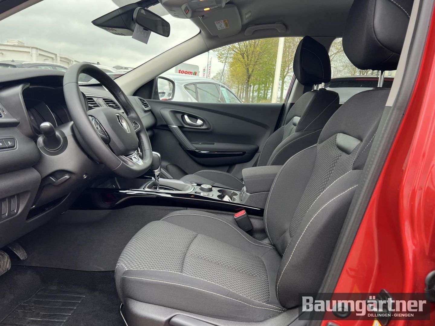 Fahrzeugabbildung Renault Kadjar Zen TCe 140 EDC Klima/PDC/Kamera/Sitzh.