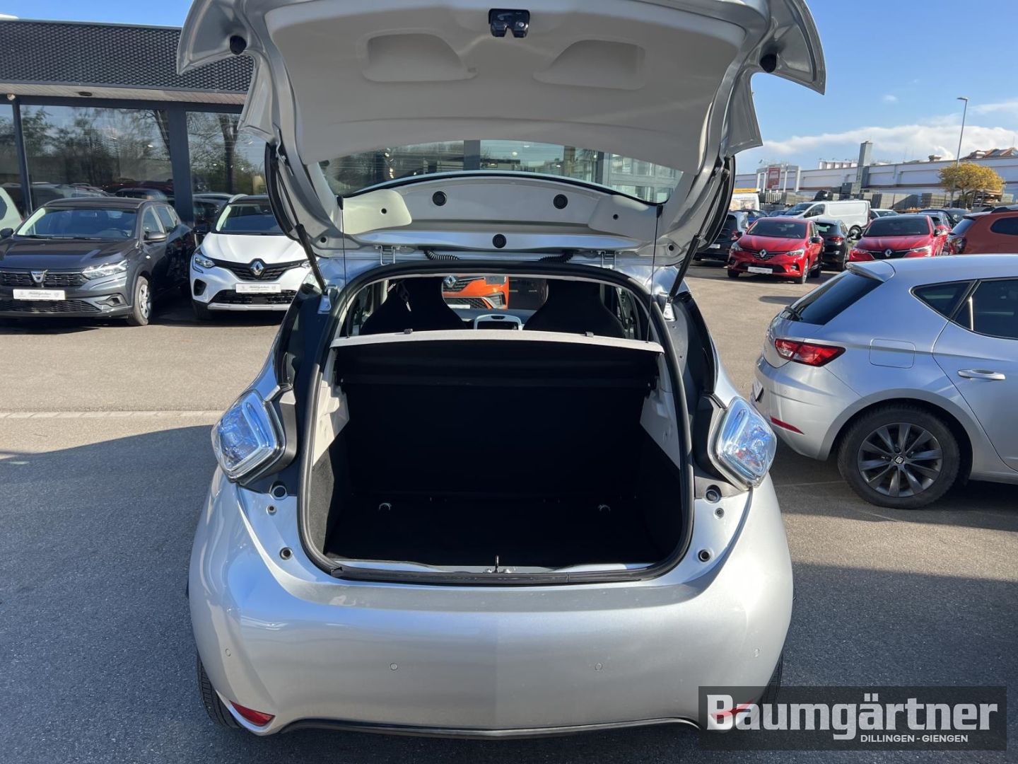Fahrzeugabbildung Renault ZOE Life Z.E. 22 kWh zzgl. Batteriemiete Klima