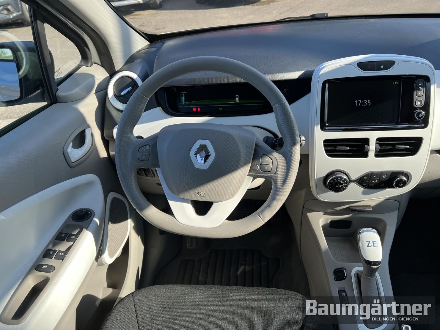 Fahrzeugabbildung Renault ZOE Life Z.E. 22 kWh zzgl. Batteriemiete Klima