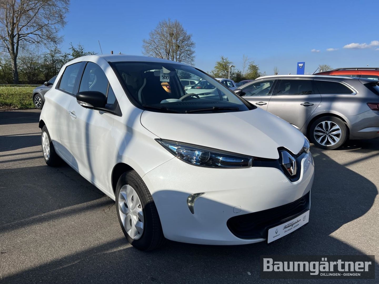 Fahrzeugabbildung Renault ZOE Life Z.E. 22 kWh zzgl. Batteriemiete Klima