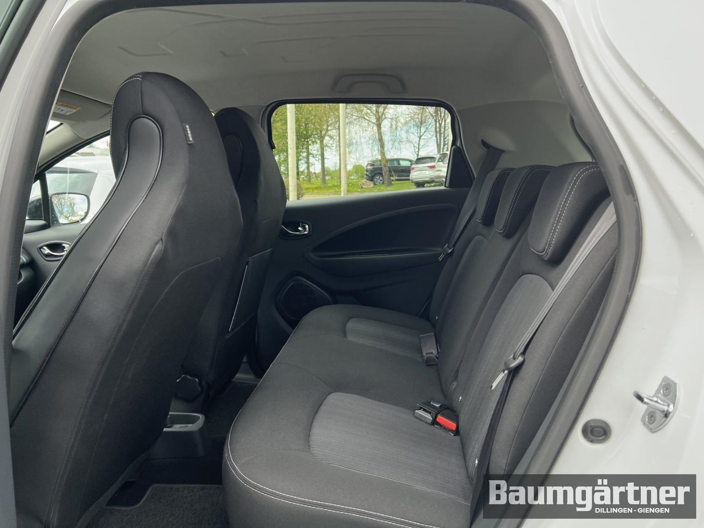 Fahrzeugabbildung Renault ZOE Limited Z.E. 40 R110 inkl. Batterie PDC/Navi