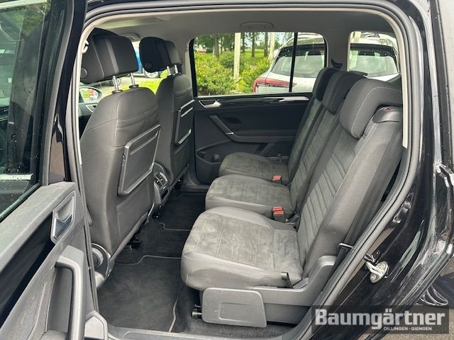Fahrzeugabbildung Volkswagen Touran Highline 1.5 TSI EVO ACT 150 DSG 7-Sitze