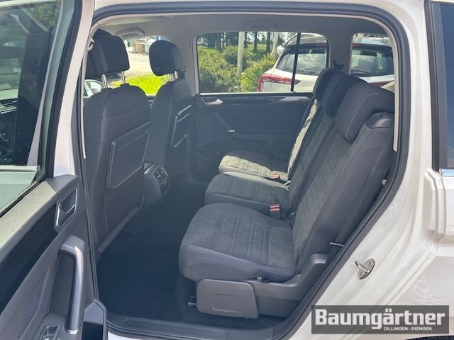 Fahrzeugabbildung Volkswagen Touran Highline 1.5 TSI EVO ACT 150 DSG 7-Sitze