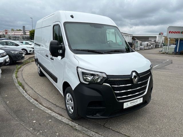 Fahrzeugabbildung Renault Master Kasten Komfort Blue dCi 180 L2H2 3,5t