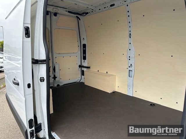 Fahrzeugabbildung Renault Master Kasten Komfort Blue dCi 180 L2H2 3,5t