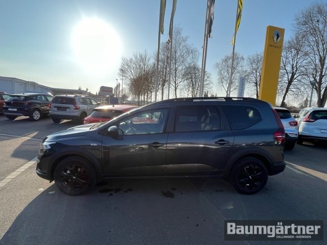 Fahrzeugabbildung Dacia Jogger Extreme TCe 110 7-Sitzer Kamera verfügbar