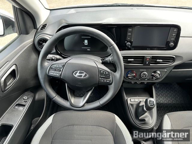 Fahrzeugabbildung Hyundai i10 Trend 1.0 MPi 67 4-Pers. Klima/Sitzheizung