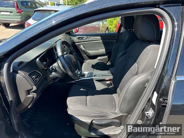 Fahrzeugabbildung Renault Megane Grandtour Limited Deluxe TCe 140 EDC NAVI