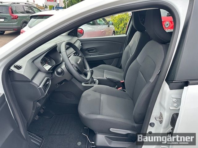 Fahrzeugabbildung Dacia Sandero SCe 65 Essential Klima/Radio/verfügbar