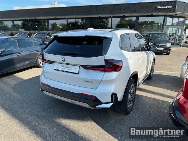 Fahrzeugabbildung BMW X1 X-Line 1.5 18i S-Drive Klima/PDC/Kamera/Sitzh