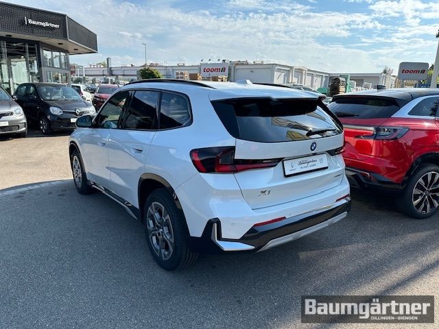 Fahrzeugabbildung BMW X1 X-Line 1.5 18i S-Drive Klima/PDC/Kamera/Sitzh