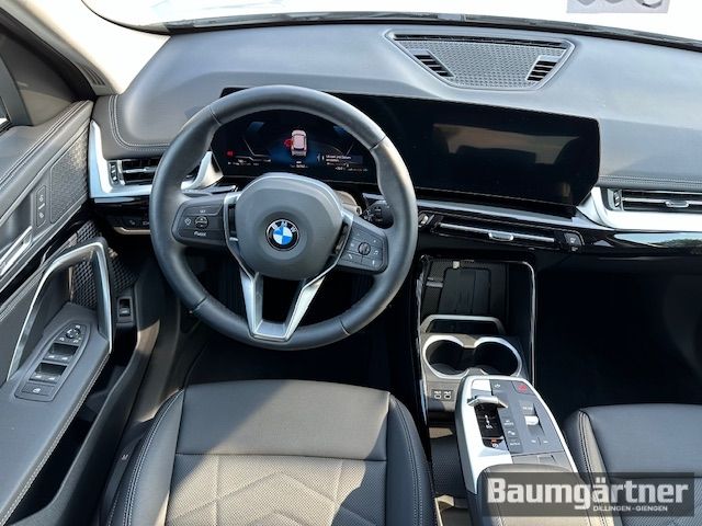 Fahrzeugabbildung BMW X1 X-Line 1.5 18i S-Drive Klima/PDC/Kamera/Sitzh