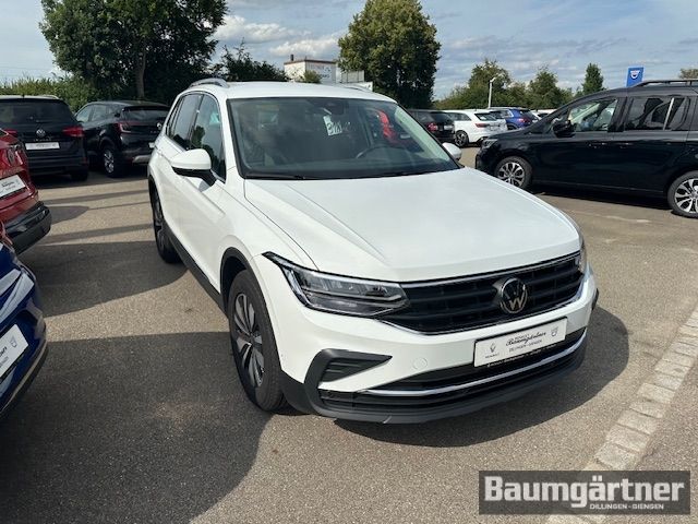 Fahrzeugabbildung Volkswagen Tiguan Move 1.5 TSI DSG Klima/PDC/Sitzheizung