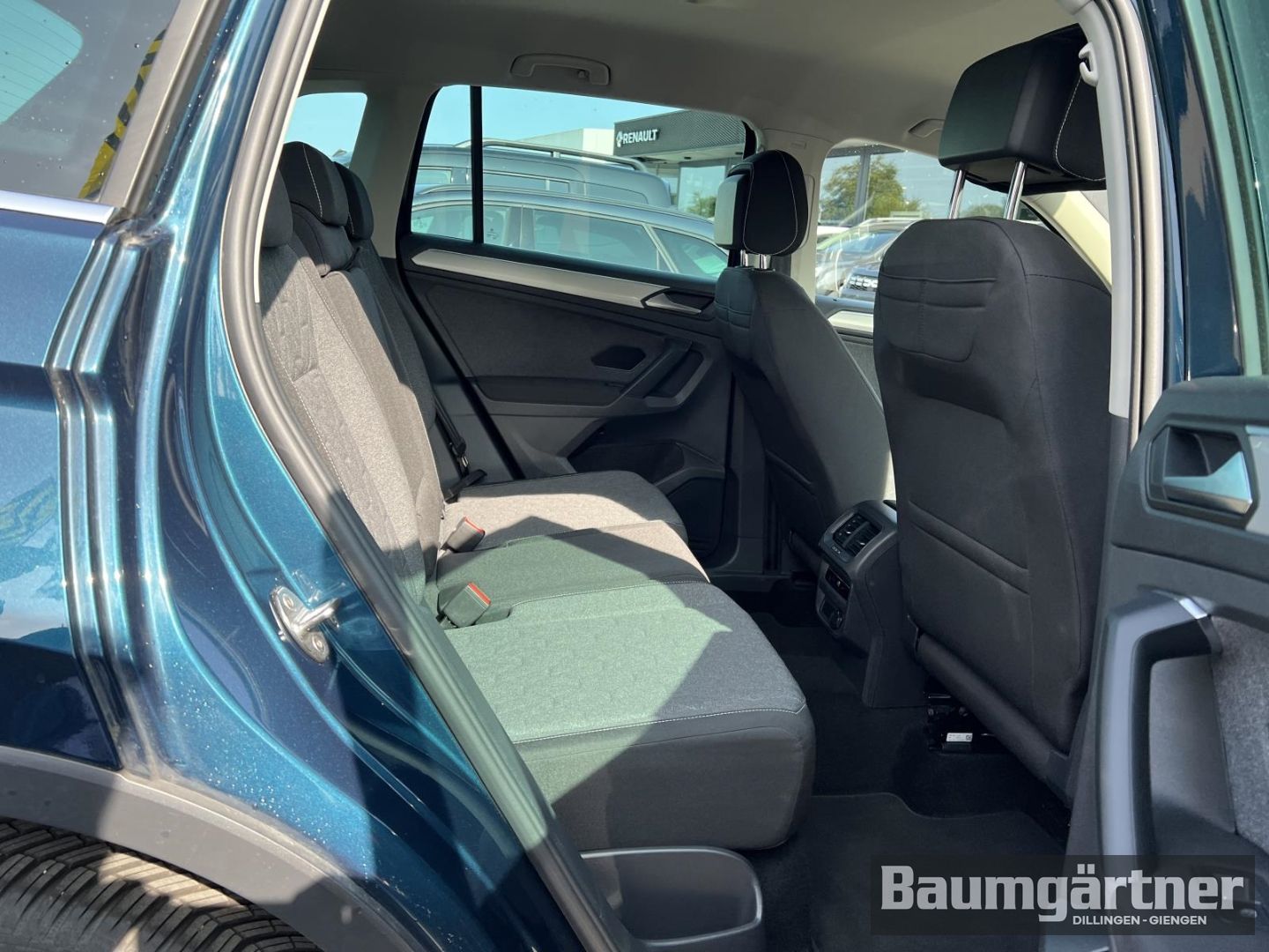 Fahrzeugabbildung Volkswagen Tiguan Move 1.5 TSI DSG Sitzheizung/AHK einkl./K