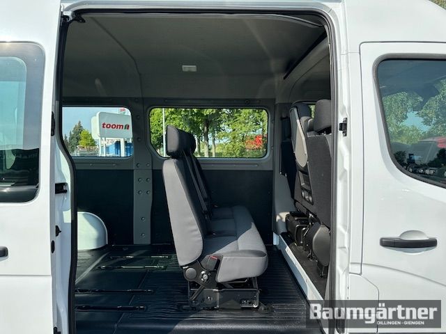 Fahrzeugabbildung Renault Master Combi dCi 135 L2H2 3,3t AHK