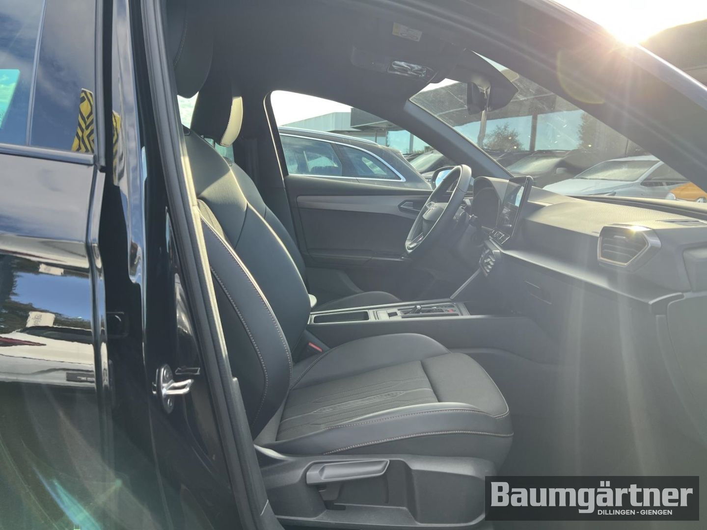 Fahrzeugabbildung CUPRA Leon Sportstourer Basis 1.5 eTSI DSG Klima/el. H