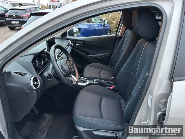 Fahrzeugabbildung Mazda 2 Center-Line 1.5 SKYACTIV-G 90 Automatik Kamera