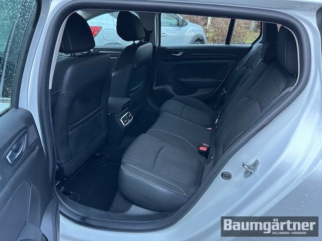 Fahrzeugabbildung Renault Megane Grandtour Limited Deluxe TCe 140 PDC/AHK