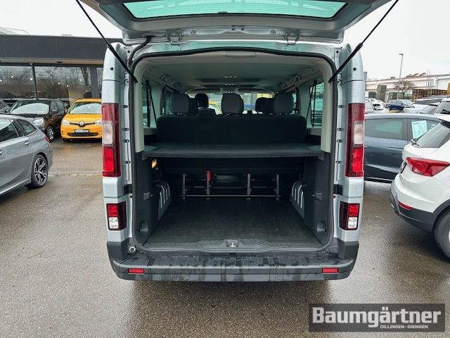 Fahrzeugabbildung Renault Trafic Grand Combi Life Blue dCi 150 EDC 9-Sitze