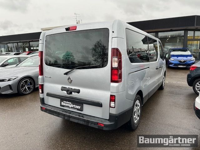 Fahrzeugabbildung Renault Trafic Grand Combi Life Blue dCi 150 EDC 9-Sitze