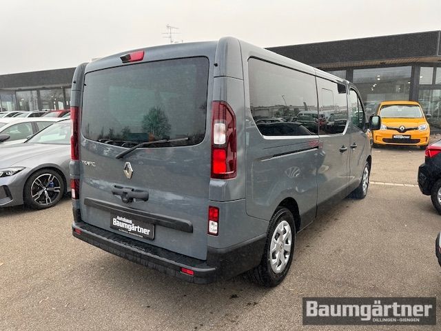 Fahrzeugabbildung Renault Trafic Grand Combi Life Blue dCi 150 EDC 8-Sitze