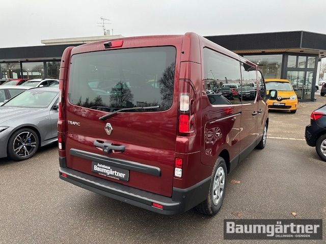 Fahrzeugabbildung Renault Trafic Grand Combi Life Blue dCi 150 EDC 8-Sitze