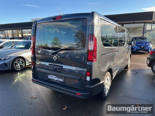 Fahrzeugabbildung Renault Trafic Grand Combi Life Blue dCi 150 EDC 9-Sitze