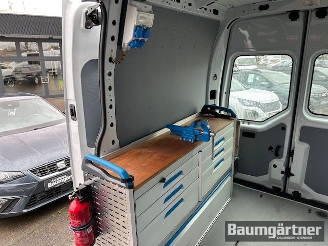 Fahrzeugabbildung Renault Master Kasten dCi 130 L2H2 3,5t Sortimo/AHK/GJR