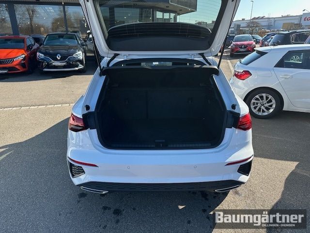 Fahrzeugabbildung Audi A3 Sportback 35 TFSI S-Line S-Tronic ACC/PDC/LED