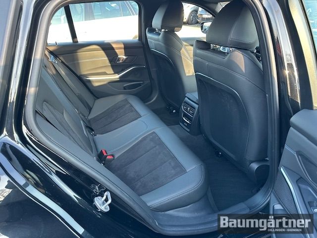 Fahrzeugabbildung BMW 330 i M-Sport Touring Kamera/ACC/LED/PDC/Sitzh.