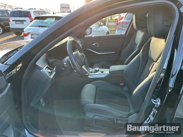 Fahrzeugabbildung BMW 330 i M-Sport Touring Kamera/ACC/LED/PDC/Sitzh.