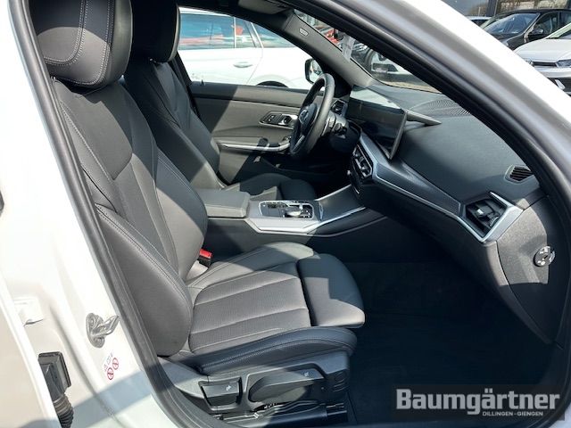 Fahrzeugabbildung BMW 330 i M-Sport Touring Kamera/ACC/AHK/PDC/Sitzh.