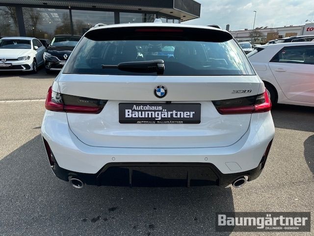 Fahrzeugabbildung BMW 330 i M-Sport Touring Kamera/ACC/AHK/PDC/Sitzh.