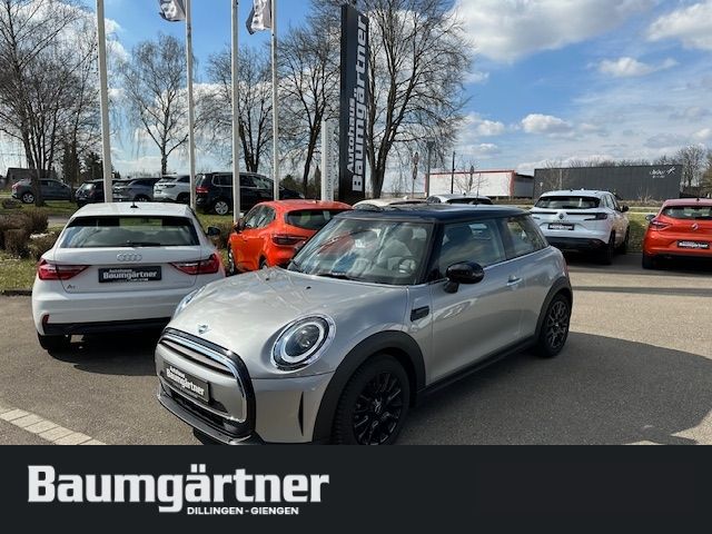 MINI Cooper Classic Trim Kamera/PDC/LED/SHZ/DrAss/Tem