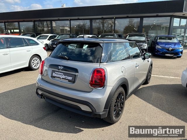 Fahrzeugabbildung MINI Cooper Classic Trim Kamera/PDC/LED/SHZ/DrAss/Tem
