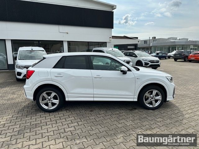 Fahrzeugabbildung Audi Q2 35 TFSI S-Line S-Tronic PDC/Tempomat/Sitzh.