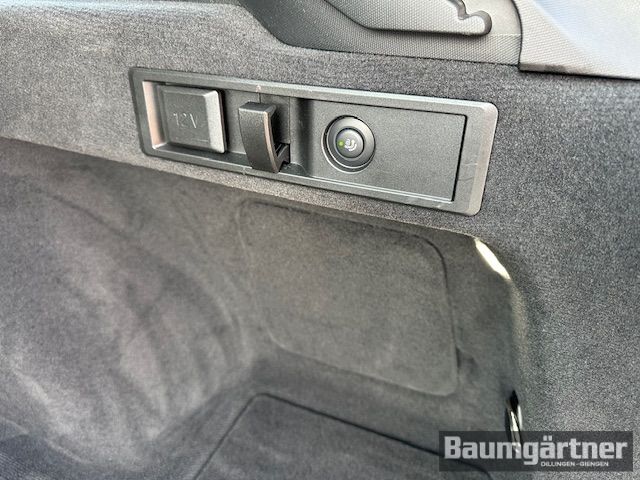 Fahrzeugabbildung BMW 330 i M-Sport Touring Kamera/ACC/AHK/PDC/Sitzh.