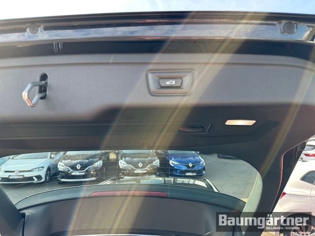 Fahrzeugabbildung BMW 330 i M-Sport Touring Kamera/ACC/AHK/PDC/Sitzh.