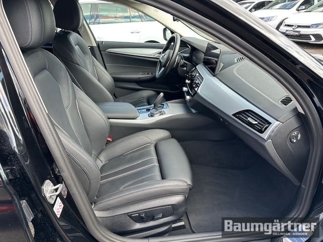 Fahrzeugabbildung BMW 520 d Touring Auto Mild-Hybrid Kamera/PDC/Sitzh.