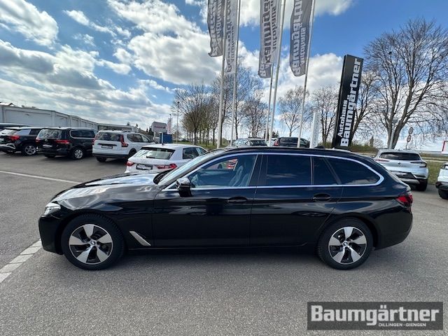 Fahrzeugabbildung BMW 520 d Touring Auto Mild-Hybrid Kamera/PDC/Sitzh.
