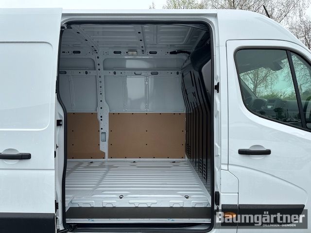 Fahrzeugabbildung Renault Master Kasten L4H2 3,5t Blue dCi 145 PDC/Tempom.