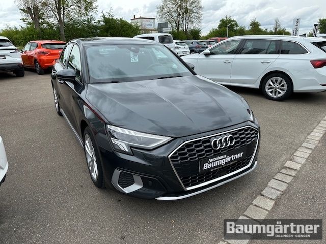 Fahrzeugabbildung Audi A3 Sportback 35 TFSI Advanced S-Tronic ACC/PDC